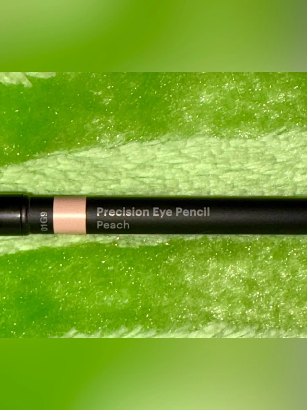 Glo - Skin Beauty Precision Eye Pencil - Peach NEW IN BOX!